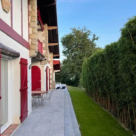 L'annexe De L'etape Basque Gasthof Bidart