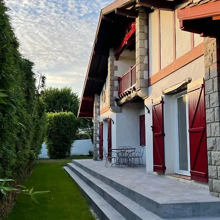 L'annexe De L'etape Basque Gasthof Bidart